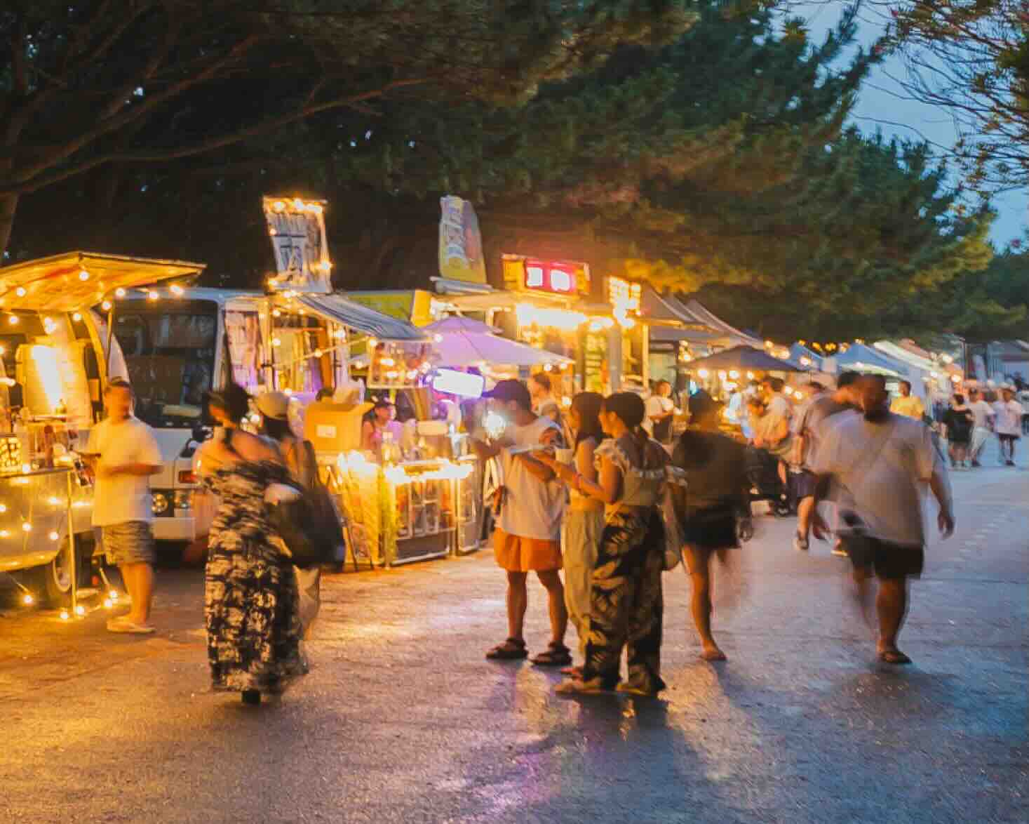 MARKET