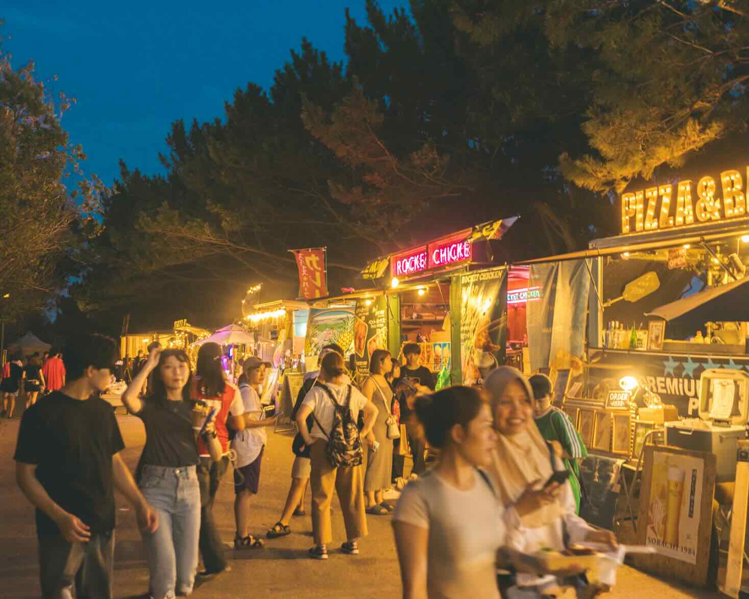MARKET
